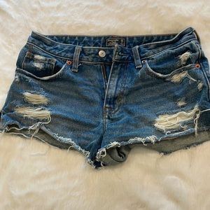 Abercrombie low rise shorts